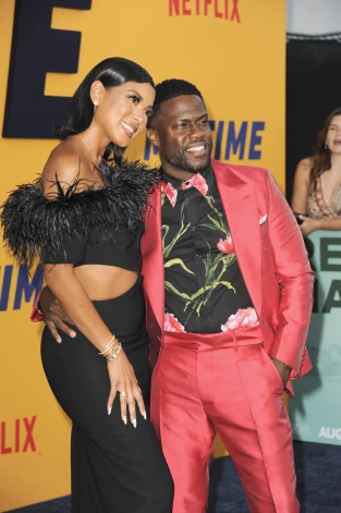 Kevins Hārts ar sievu Eniko.