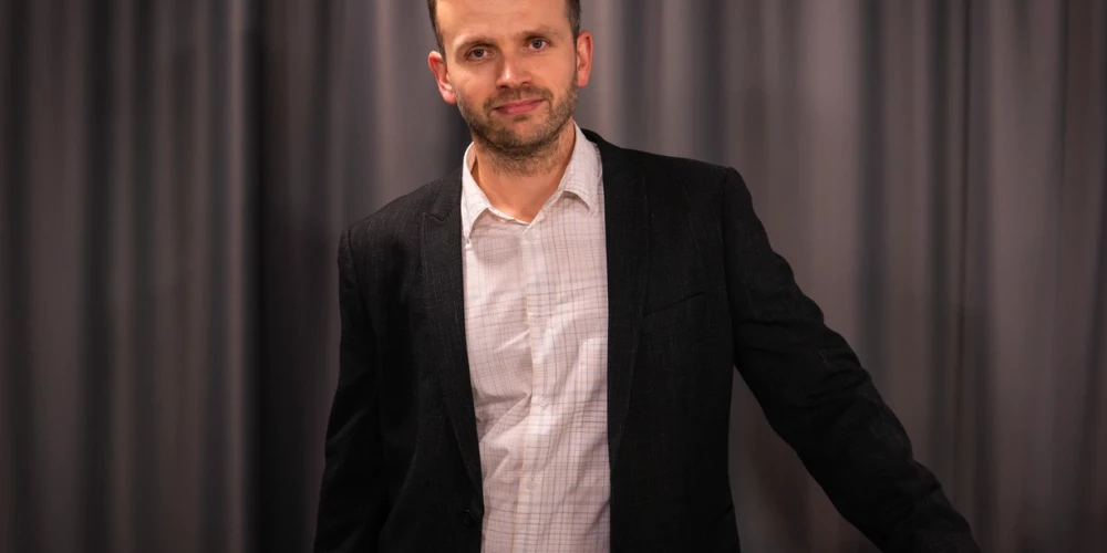 Par Latvijas Radio Pētnieciskās žurnālistikas daļas vadītāju kļūst līdzšinējais Pētnieciskās žurnālistikas daļas vecākais redaktors Ģederts Ģelzis