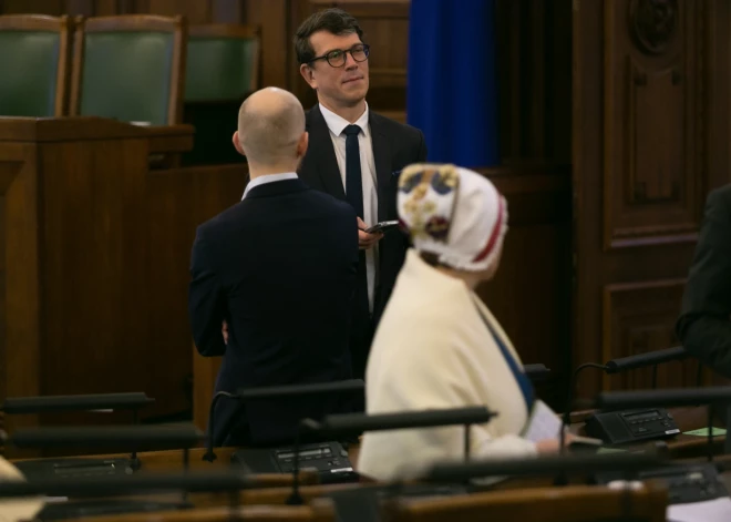 14. Saeimas pirmā sēde.