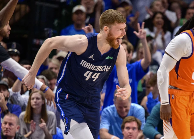 Bertāna šīs sezonas NBA debija vēl tiek atlikta