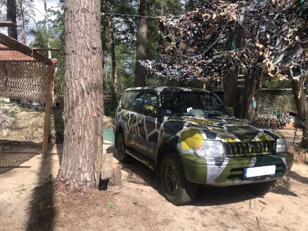   Latvijā netrūkst cilvēku, kuri jau mēnešiem ilgi visos iespējamajos veidos palīdz kara plosītajai Ukrainai.