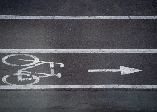 5 млн евро - столько денег вложат в постройку велодорожки Царникава-Рига и пункт мобильности