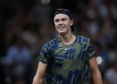 19 gadus vecais Rūne Parīzes "ATP 1000" sērijas turnīra finālā pārspēj Džokoviču