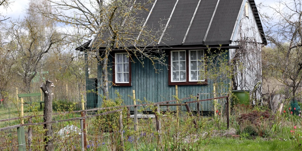 Dārza mājiņa Lucavsalā.