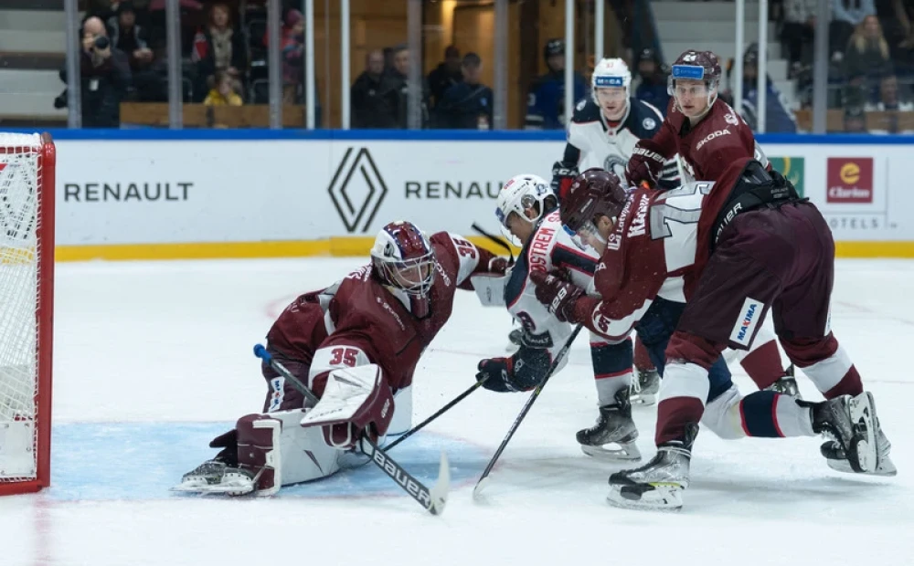 Latviske hockeyspillere slo Danmark i den andre testkampen