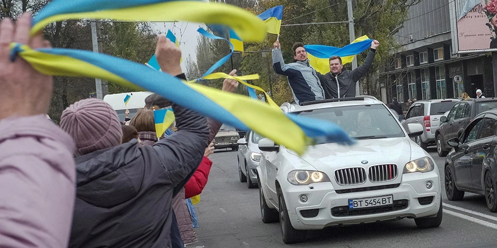 Hersonā atgriezusies Ukrainas policija; kārtības sargi fiksē krievu okupantu noziegumus