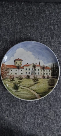 Itāļu seniora uzgleznotā Tarčento pils.