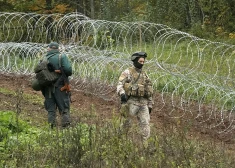 Iekšējās drošības birojs nekonstatē robežsargu iespējamo vardarbību pret migrantiem no Baltkrievijas