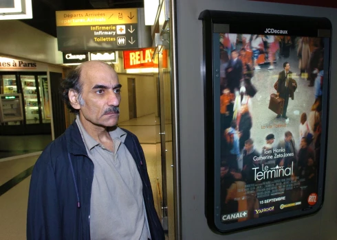 Parīzes lidostā miris filmas "Lidosta" Toma Henksa varoņa prototips