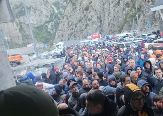 Более 700 тысяч россиян уехали в Грузию после объявления мобилизации, из них 100 тысяч остались там