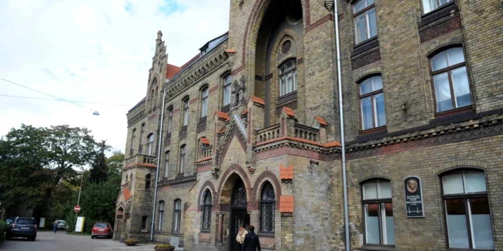 Бесплатное обследование можно пройти в Рижской 1-й больнице (Фото: LETA)