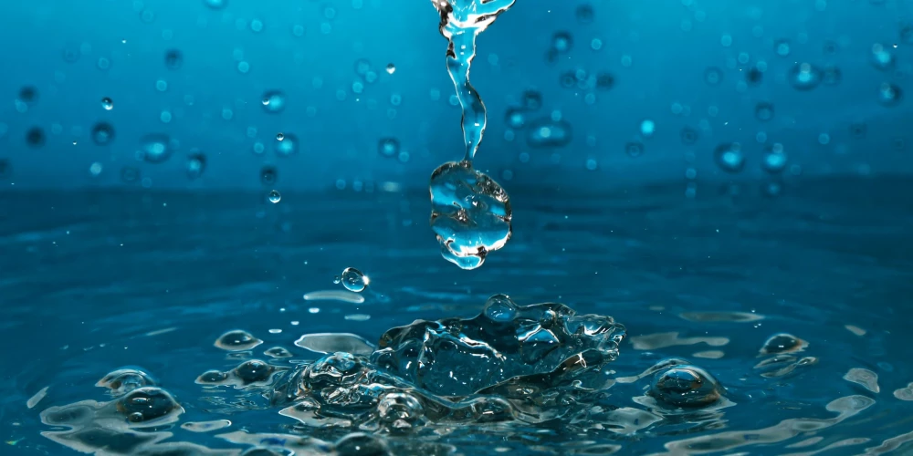 Капли воды
