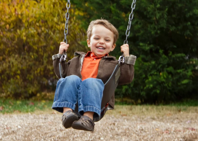 Советы заботливым родителям: как сделать детство ребенка счастливым