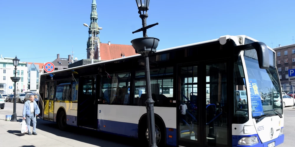 Valsts svētkos Rīgas pilsētas sabiedriskais transports būs bez maksas