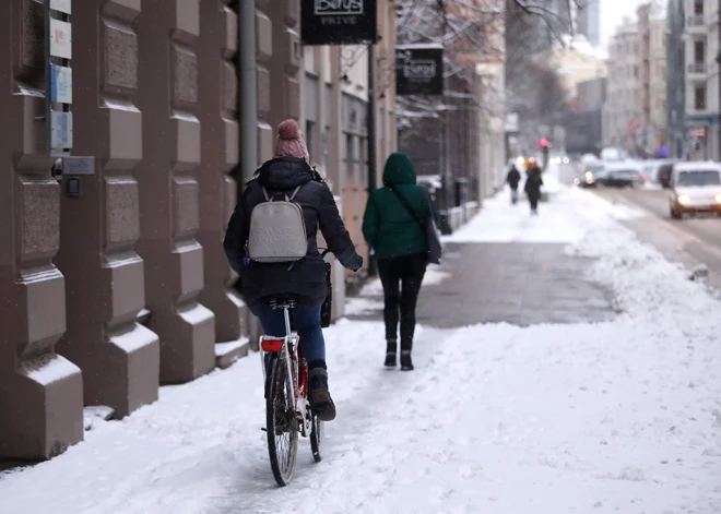 Latvijā sākusies meteoroloģiskā ziema; tuvākajās dienās gaidāms sals un sniegs