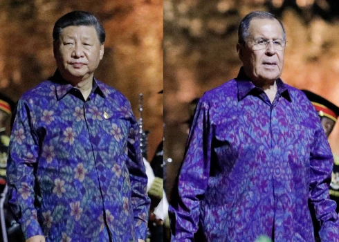Сергей Лавров и Си Цзиньпин в одинаковых рубашках на саммите G20. Что это означает? 