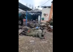 Ukrainas oficiālajā atbildē sākotnēji tika apgalvots, ka video redzamais tiek vērtēts, taču militārie eksperti jau paguvuši apgalvot, ka Ukrainas karavīru rīcībā, reaģējot uz šāvieniem, nav ne miņas no kara nozieguma.