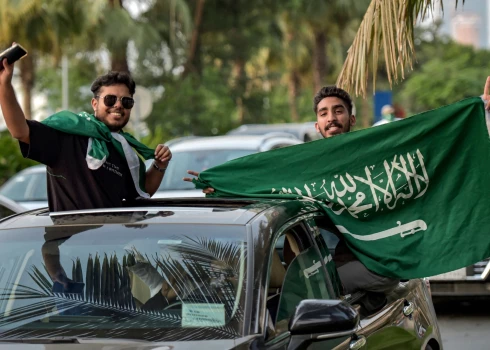 Pēc vēsturiskās uzvaras Saūda Arābijā šodien izsludināta oficiāla brīvdiena