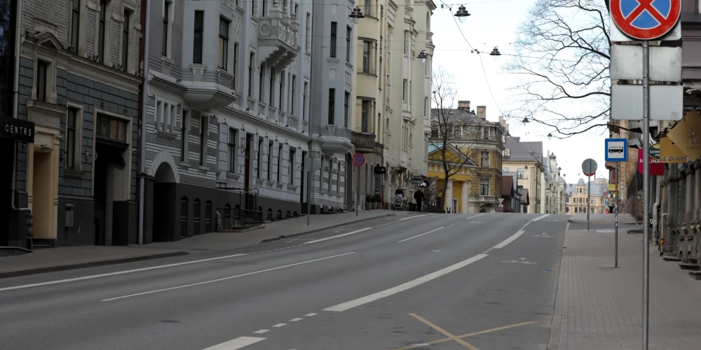 "Rail Baltica" pārvada būvniecības laikā līdz decembra sākumam Lāčplēša ielas posmā naktīs slēgs satiksmi