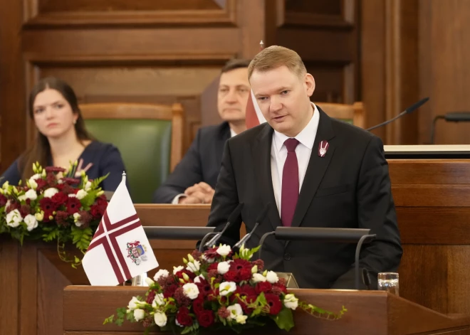 Edvards Smiltēns apliecina Latvijas solidaritāti Polijai