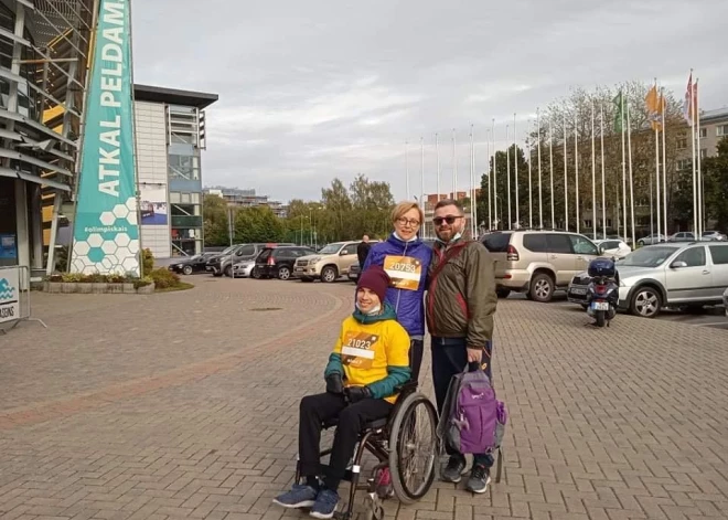 Negaidīta traģēdija dzemdībās. Lai gan grūtniecība bija perfekta, Fricis piedzima ar smagām veselības problēmām