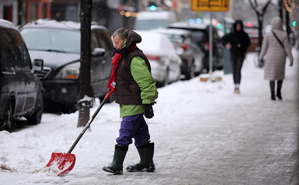 Pirmdiena Latvijā gaidāma mākoņaina, vietām nedaudz snigs