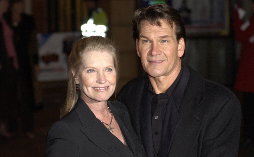 I didn’t want to be a sign of cancer.  After 13 years, Patrick Swayze’s wife speaks openly about the actor’s losing battle with the disease