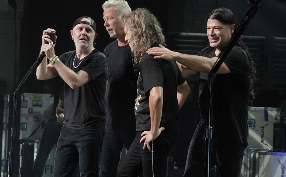 “Metallica” paziņo par jauno albumu un gaidāmo pasaules turneju