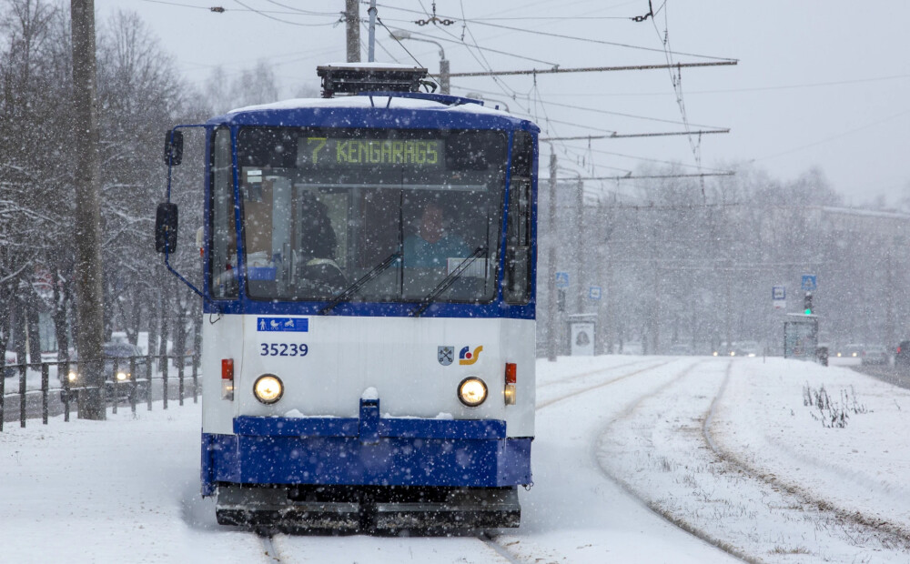 No jaunā gada izmaiņas tiem, kas izmanto Rīgas sabiedrisko transportu. Kas mainās, kas jāzina?