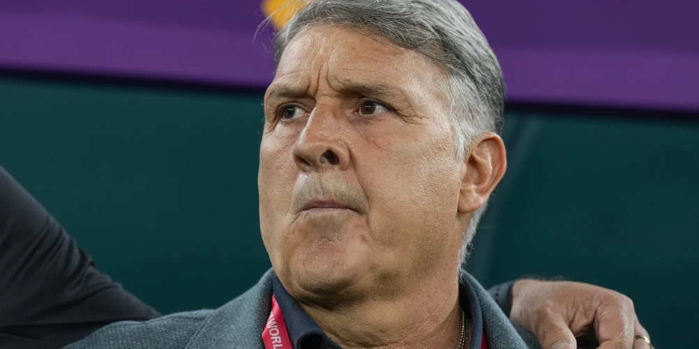 Pēc nepietiekamas uzvaras no amata atkāpjas Meksikas galvenais treneris