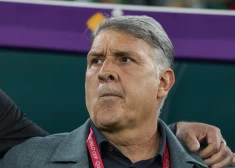 Pēc nepietiekamas uzvaras no amata atkāpjas Meksikas galvenais treneris