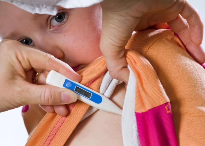 Britu veselības eksperti vecākus brīdina uzmanīties no šiem simptomiem palielinoties skarlatīna gadījumiem