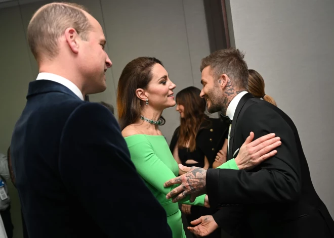 Velsas princese Ketrīna, Princis Viljams un Deivids Bekhems "Erthshot" balvu pasniegšanas ceremonijā, 2022. gada 3. decembrī.