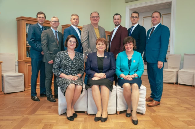 Šobrīd Laimdota Straujuma ir Latvijas Biozinātņu un tehnoloģiju universitātes (bijušās Latvijas Lauksaimniecības universitātes) padomes priekšsēdētāja (attēlā centrā).