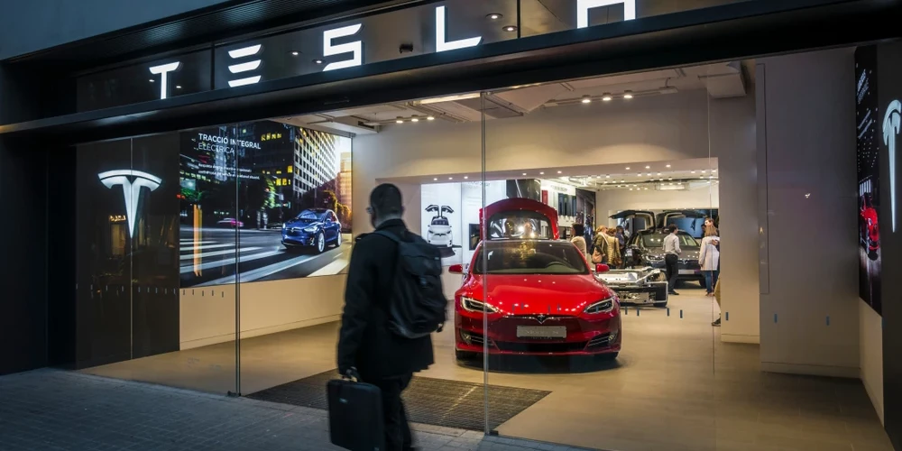 Производство Tesla сократится до 20%