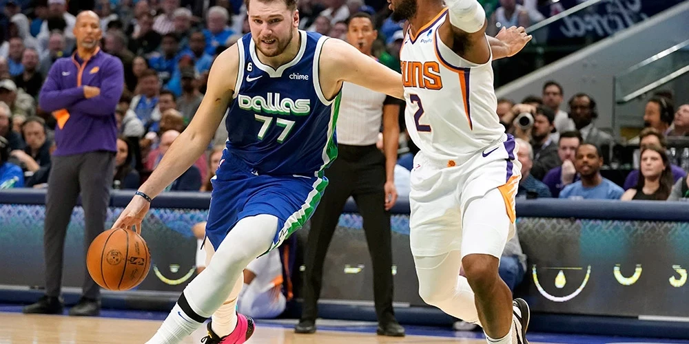 Dalasas vienībā rezultatīvākais ar 33 punktiem bija Luka Dončičs (#77).