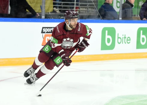 Latvijas hokeja izlases sastāvā turnīram Slovākijā iekļauj arī čehu gvardi