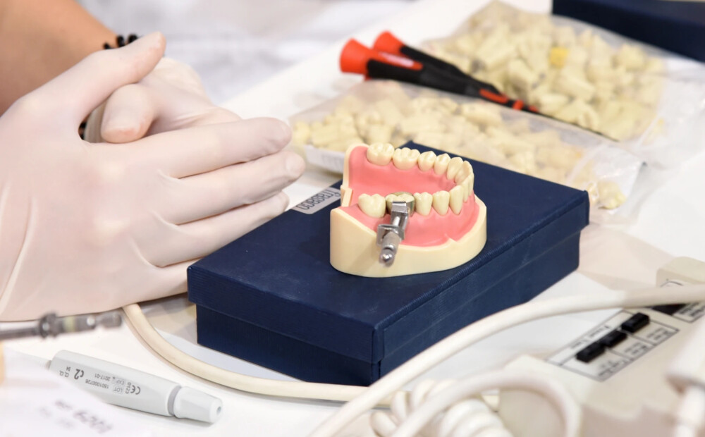 Vai par zobu protezēšanu var atgūt pārmaksātos nodokļus? Skaidro VID