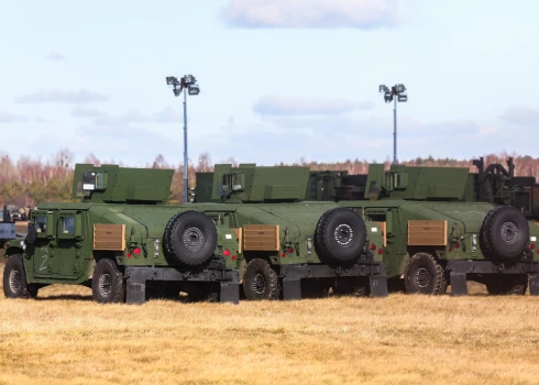 Latvijā pastāvīgi uzturēsies ASV artilērijas un aviācijas vienības