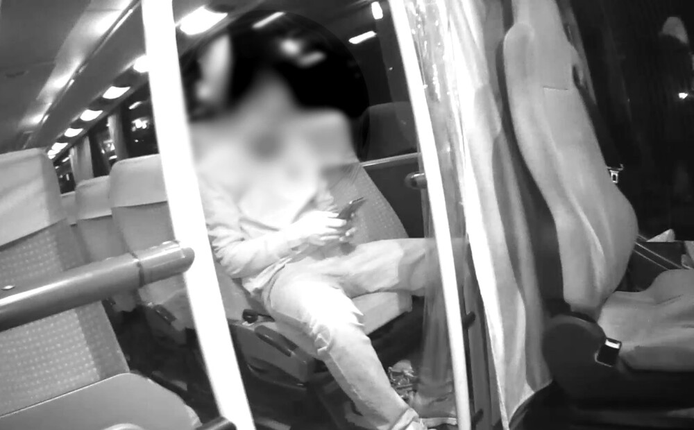 VIDEO: Ropažos autobusa šoferis  2.57 promiļu reibumā vadā pasažierus, tostarp divus bērnus