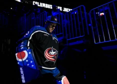 Elvis Merzļikins šo spēli iesāka rezervista lomā, bet noslēdza mača trešās zvaigznes statusā.