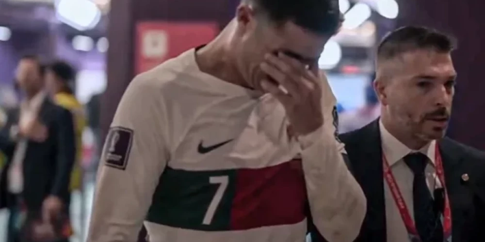 Роналду расплакался после матча со сборной Марокко: он покидает ЧМ-2022