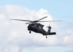 Latvija saņēmusi pirmos "Black Hawk" helikopterus; tiem iecerēts specifisks krāsojums