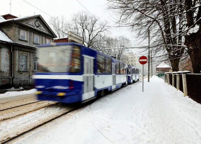 Rīgā atjaunota 1. un 5. tramvaja kustība