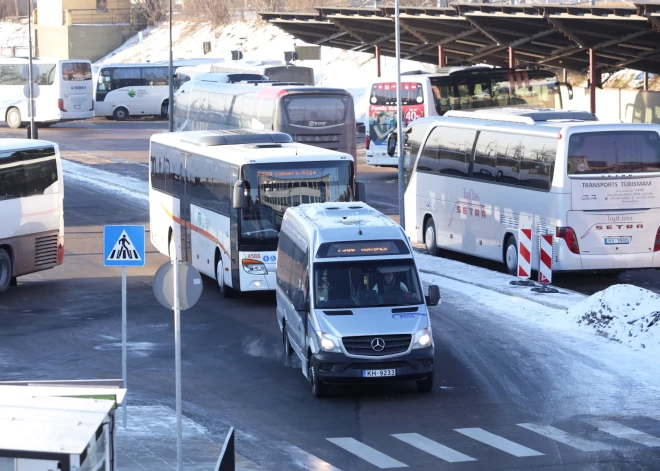 Mainīsies braukšanas maksas atvieglojumu izmantošanas kārtība reģionālajā sabiedriskajā transportā