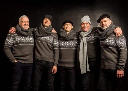 Grupa "Sestā jūdze" laiž klajā jaunu albumu un dodas Ziemsvētku koncertturnejā