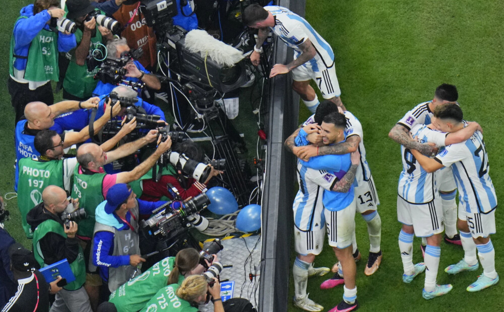 Argentīnas futbolisti kļūst par pirmajiem Pasaules kausa finālistiem