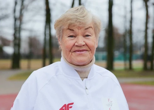 "Trīs zvaigžņu balvu" par mūža ieguldījumu sportā saņems trenere Maija Ukstiņa