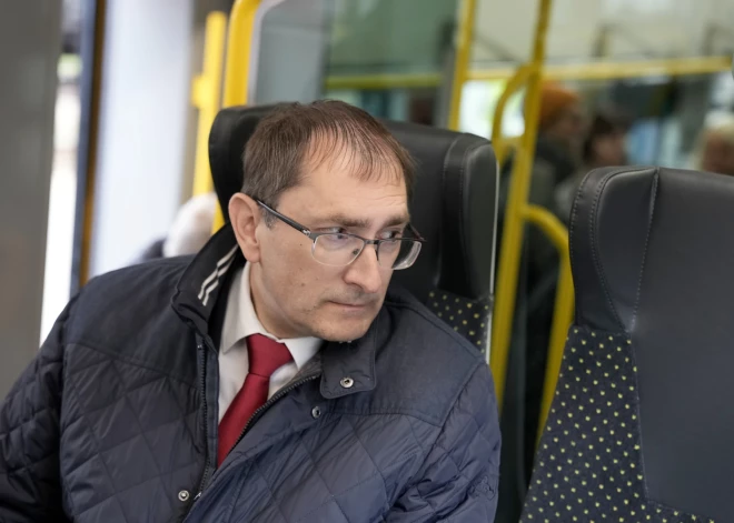 Экс-министр сообщения: будь у Латвии европейская колея, купить новые поезда было бы легче