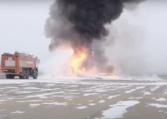 В автобусе находились 30 человек вместе с водителем. (Фото: скриншот видео)